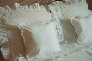 Pościel retro z koronkami