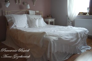 Romantyczny komplet z falbanami