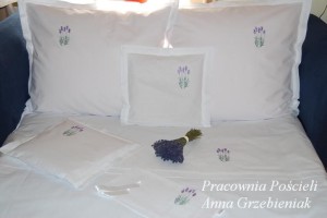 Lawendowy haft 160x200