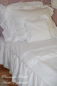 Haftowane falbanki - cottage style 200x200